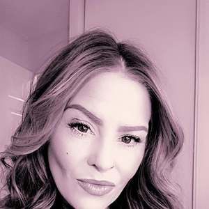 Meet your Posher, Angie